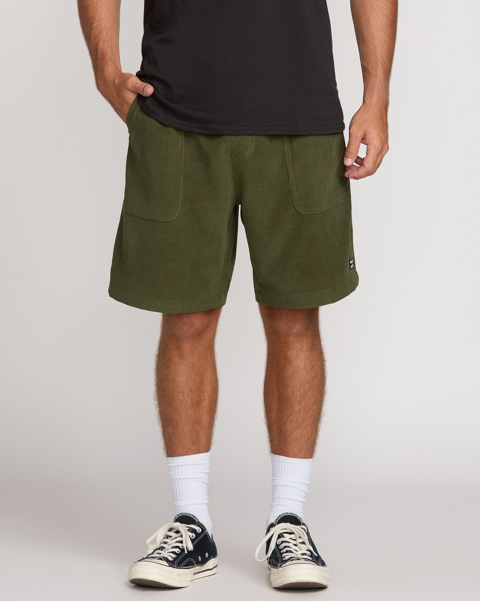 De La Cruz Hybrid Swim Shorts in Olive