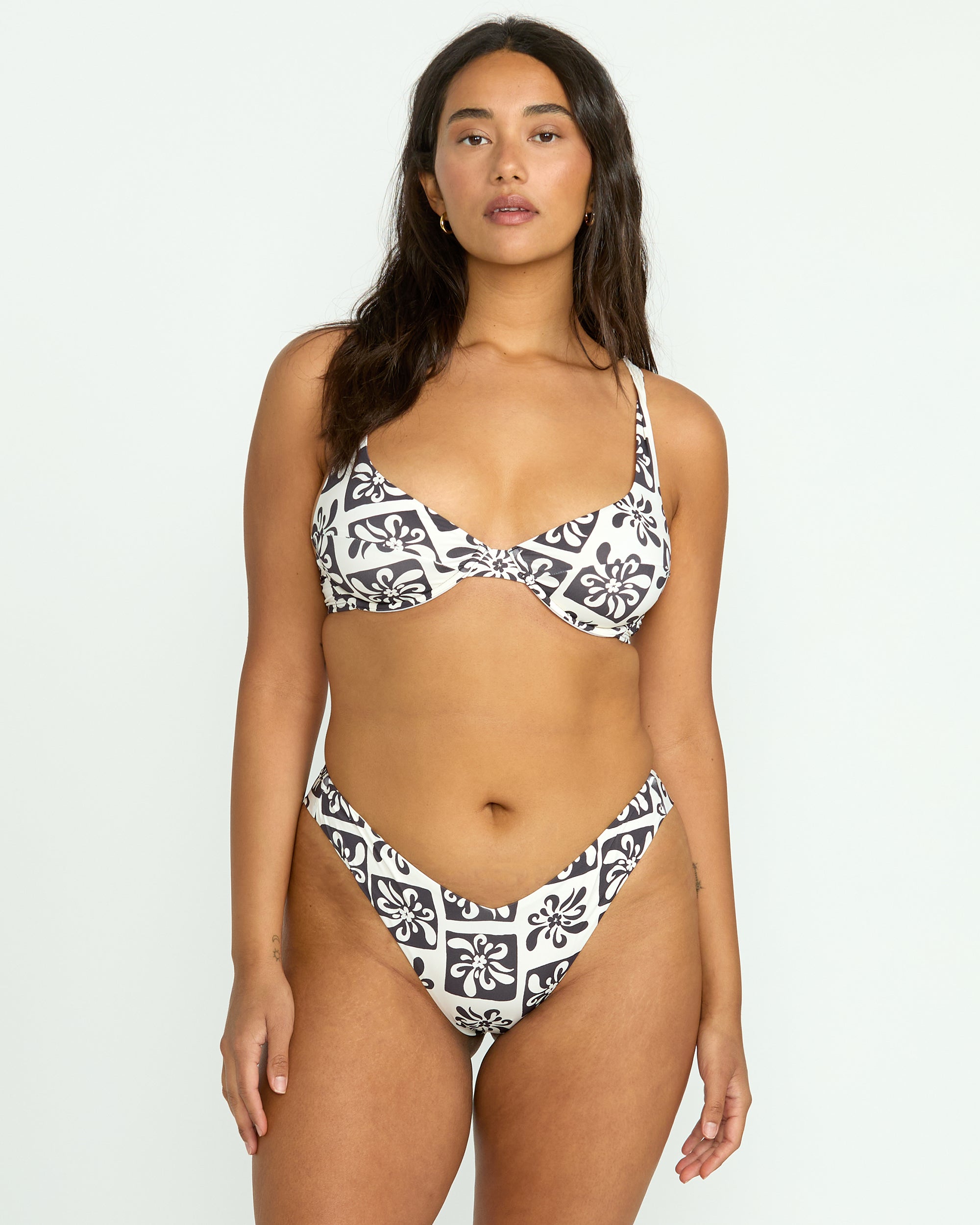 Marina Underwire Bikini Top - Black Sands by Ur A Legend